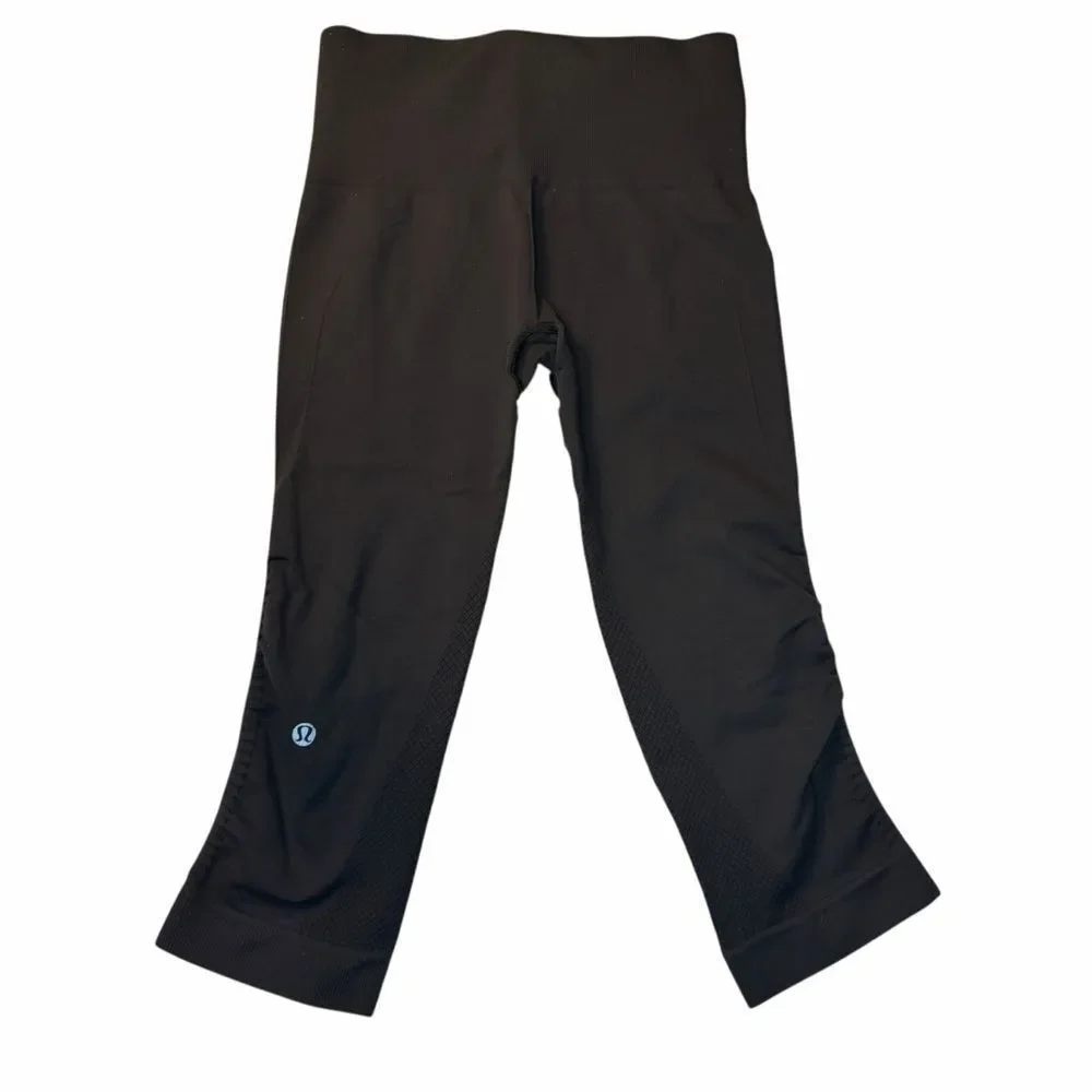 Lululemon Athletica In The Flow Crop capri legging
